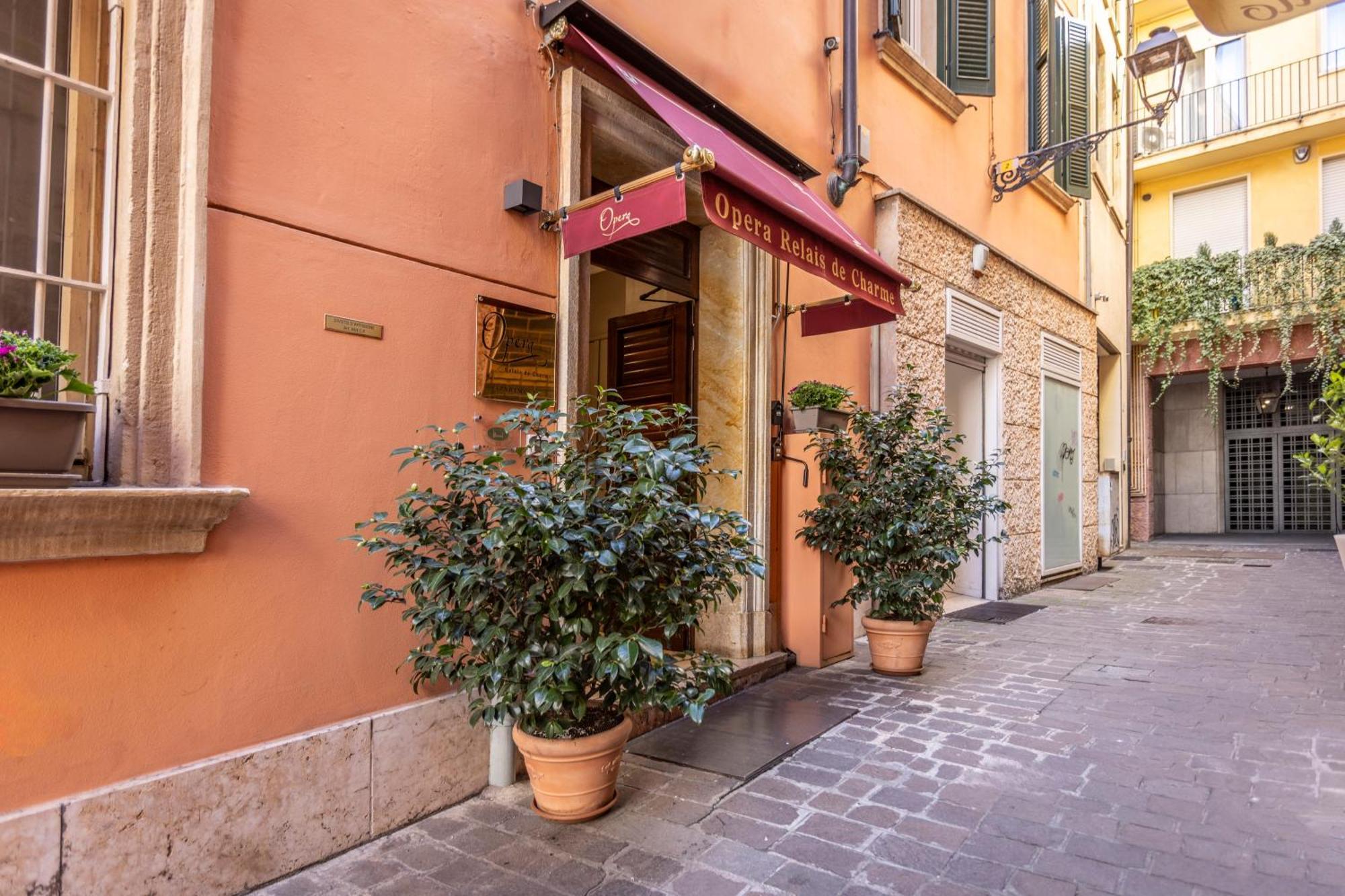 Opera Relais De Charme - Aparthotel Verona Ngoại thất bức ảnh